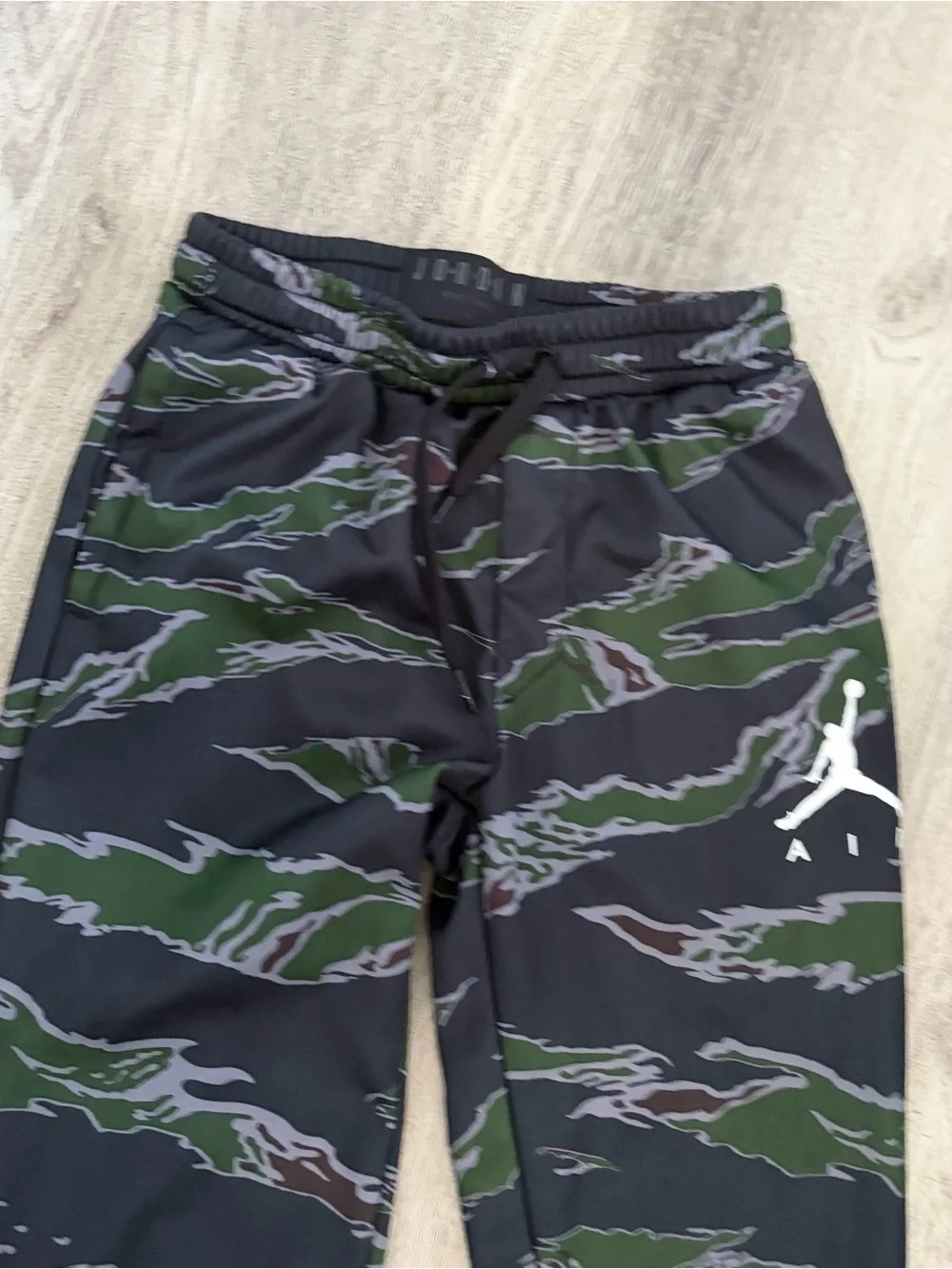 Lot Of 2 Jordan Boys Joggers Sweatpants Size Small 8-10 Camo / Blue Athletic